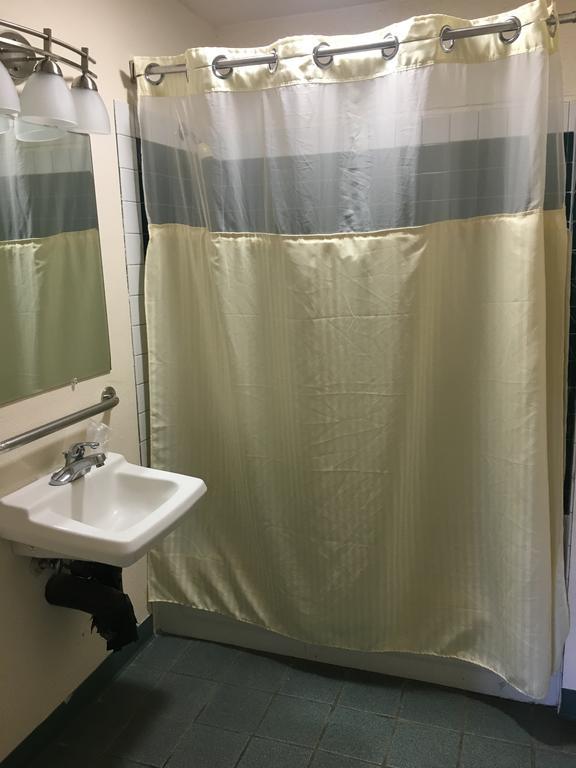 Budget Inn Motel Woodburn Zewnętrze zdjęcie