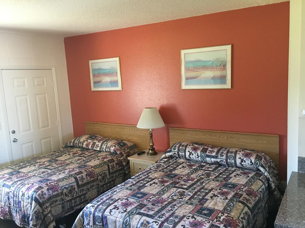 Budget Inn Motel Woodburn Zewnętrze zdjęcie