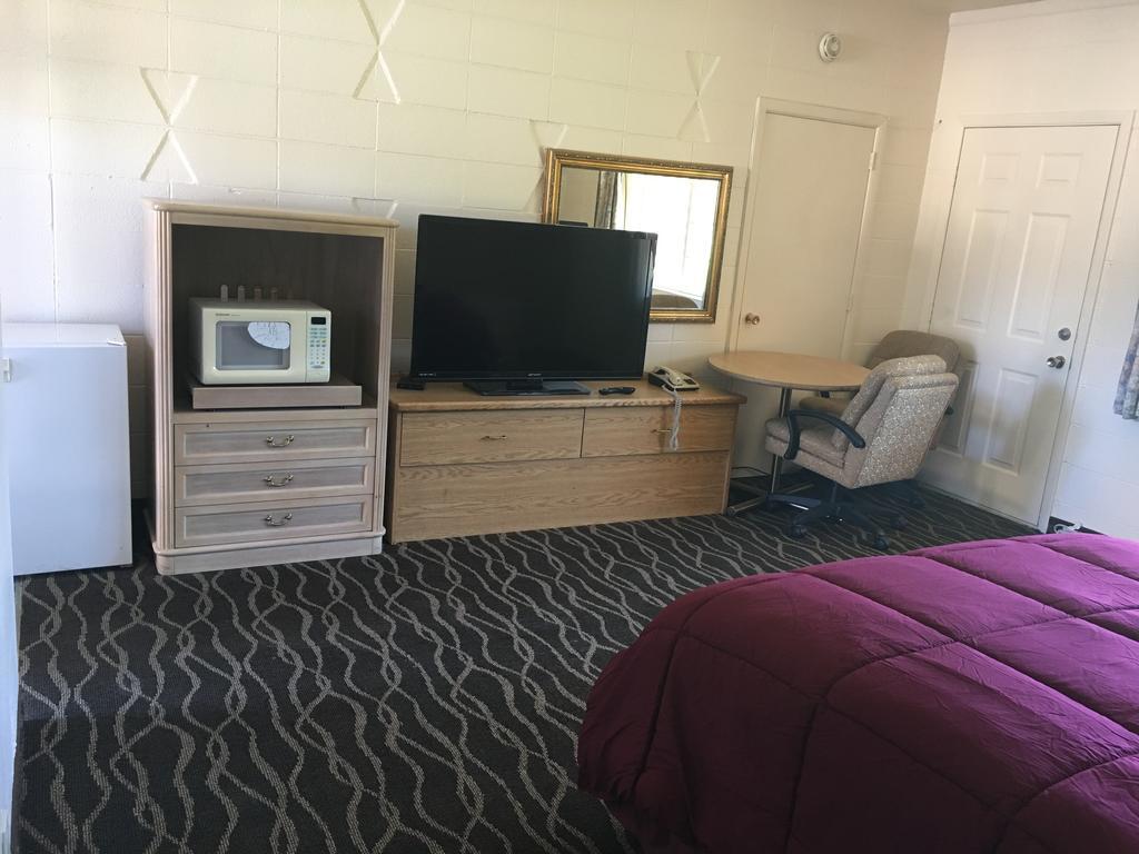 Budget Inn Motel Woodburn Zewnętrze zdjęcie