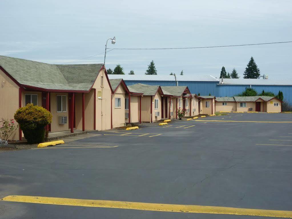 Budget Inn Motel Woodburn Zewnętrze zdjęcie